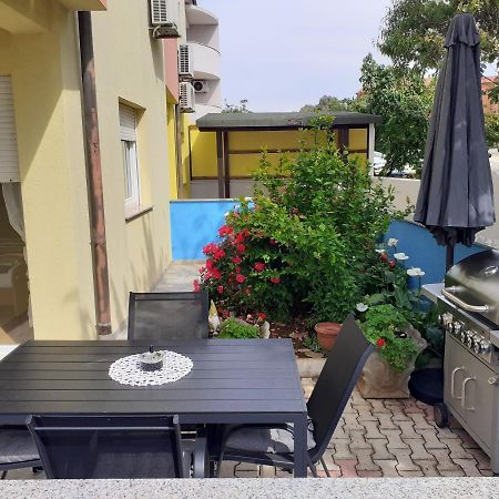 Appartement Apartman Nada à Ližnjan Extérieur photo